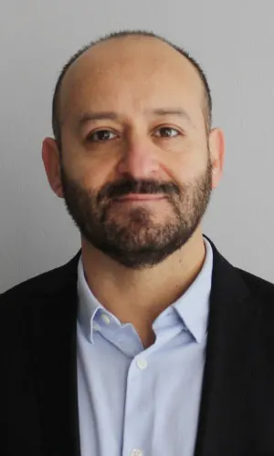 Claudio Varas Miño